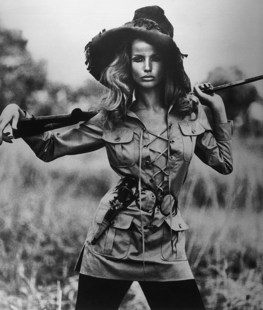 c-Franco-Rubartelli-Veruschka-safari-1968